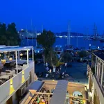 Tosunpasa Cafe Hotel *