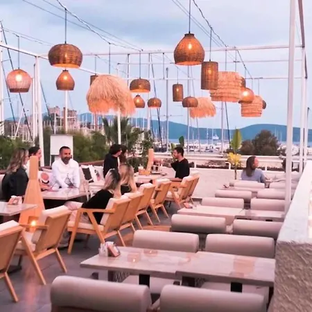 酒店 Tosunpasa Cafe *