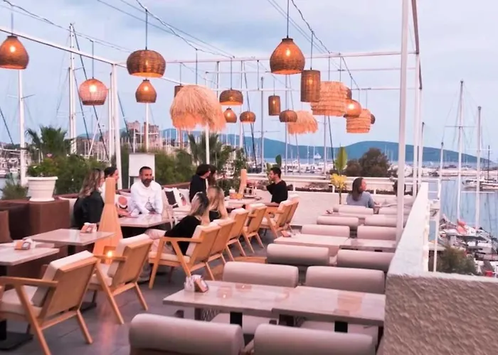 酒店 Tosunpasa Cafe *