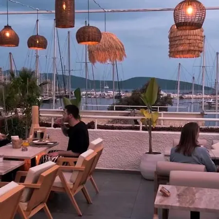 ホテル Tosunpasa Cafe *